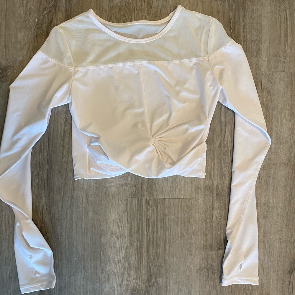 Buff bunny cropped top